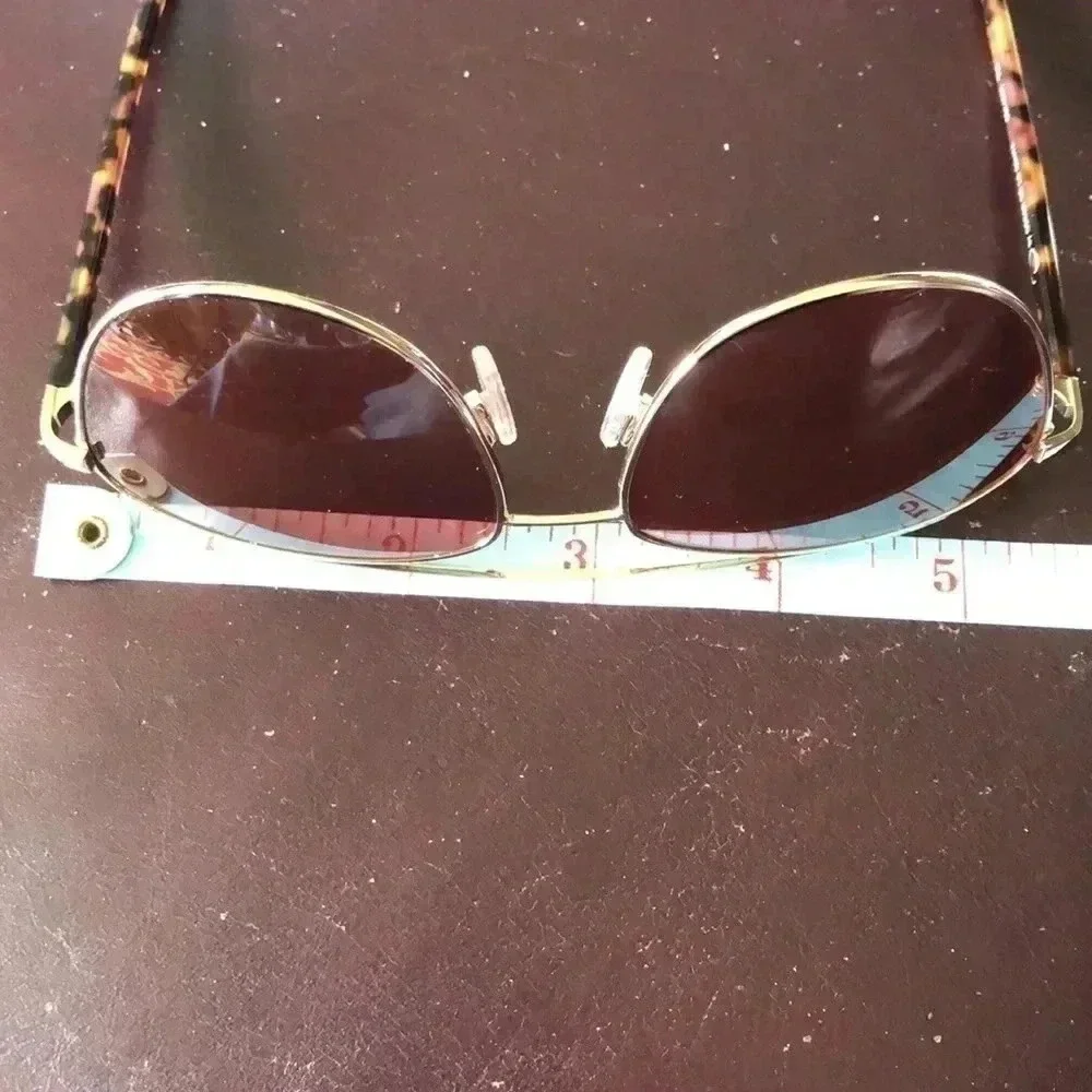 Oscar de la Renta Women’s Aviator Sunglasses